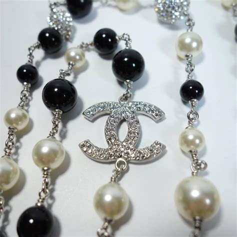 chanel necklace black and white pearls|Chanel pearl necklace price.